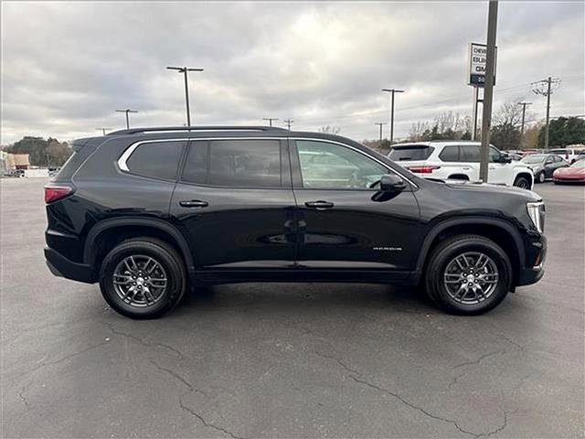 Used 2025 GMC Acadia Elevation image 6