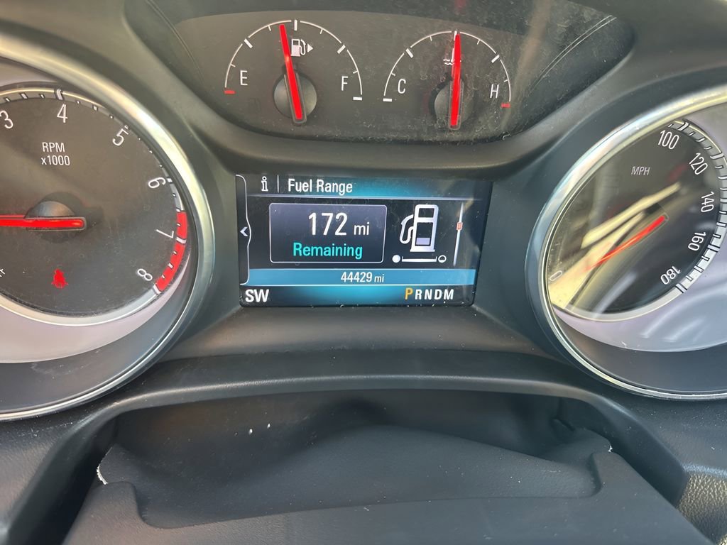 Used 2018 Buick Regal Essence image 23