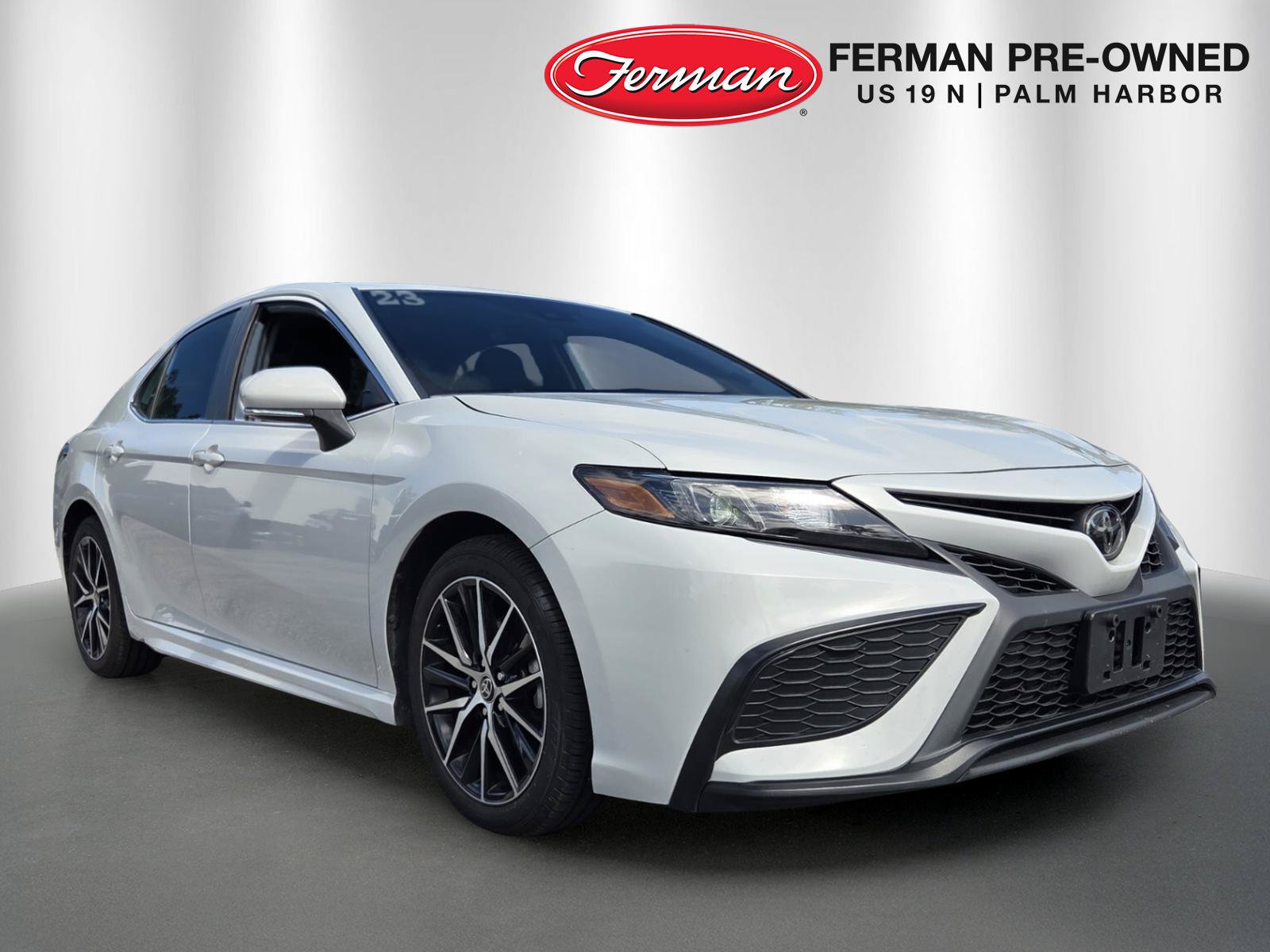 Used 2023 Toyota Camry SE