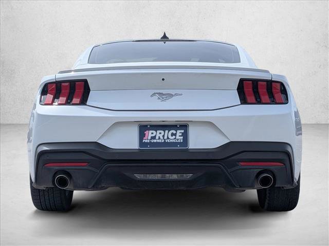 Used 2024 Ford Mustang Premium image 6