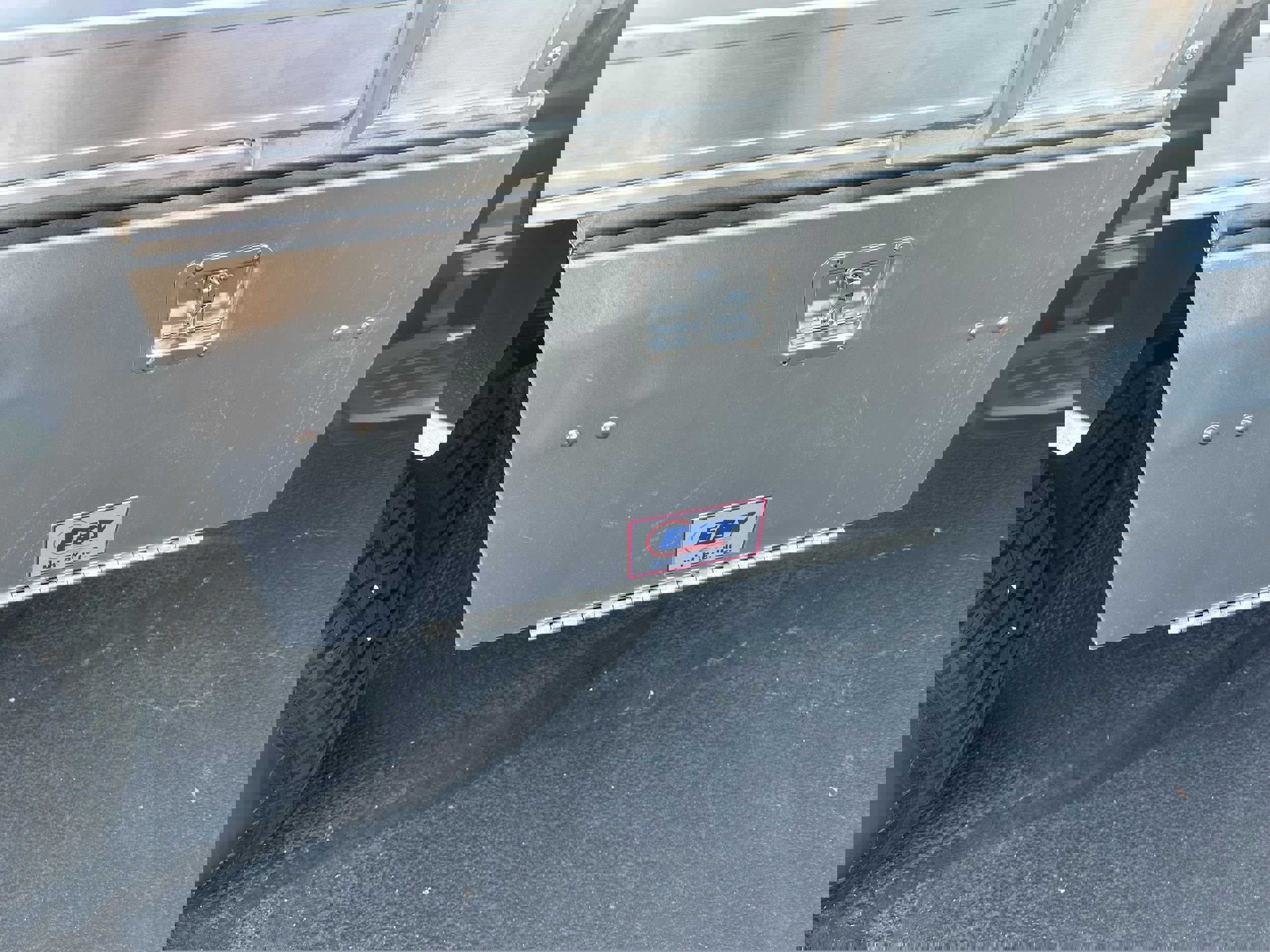 Used 2020 GMC Sierra 3500 SLE w/ SLE Convenience Package image 8