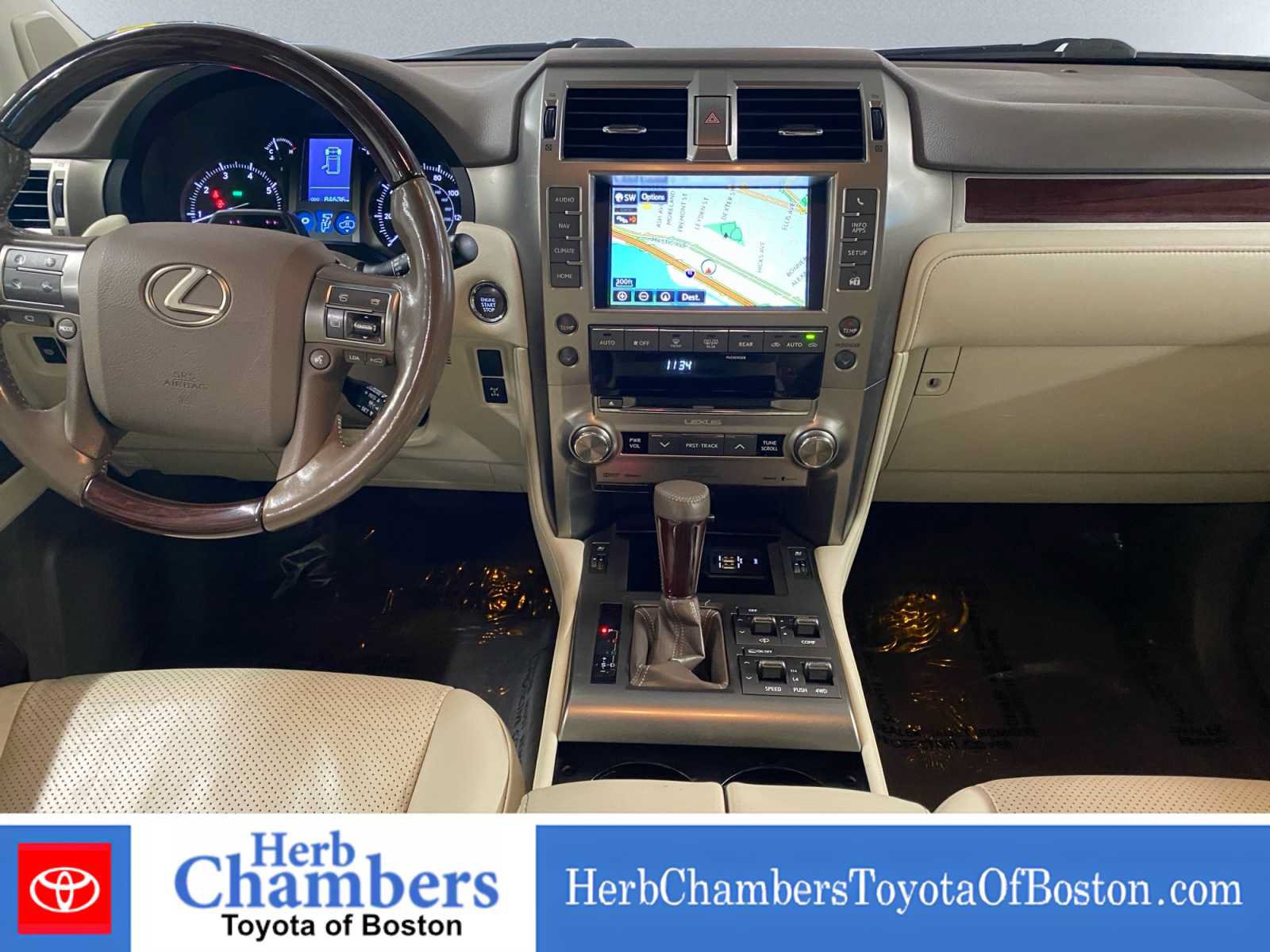 Used 2018 Lexus GX 460 Luxury AWD/4WD image 6