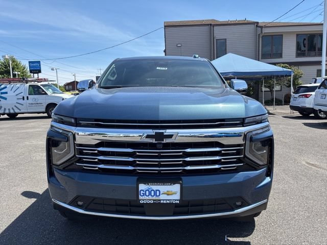 New 2026 Chevrolet Suburban Premier w/ Sun And Tow Package AWD/4WD image 8