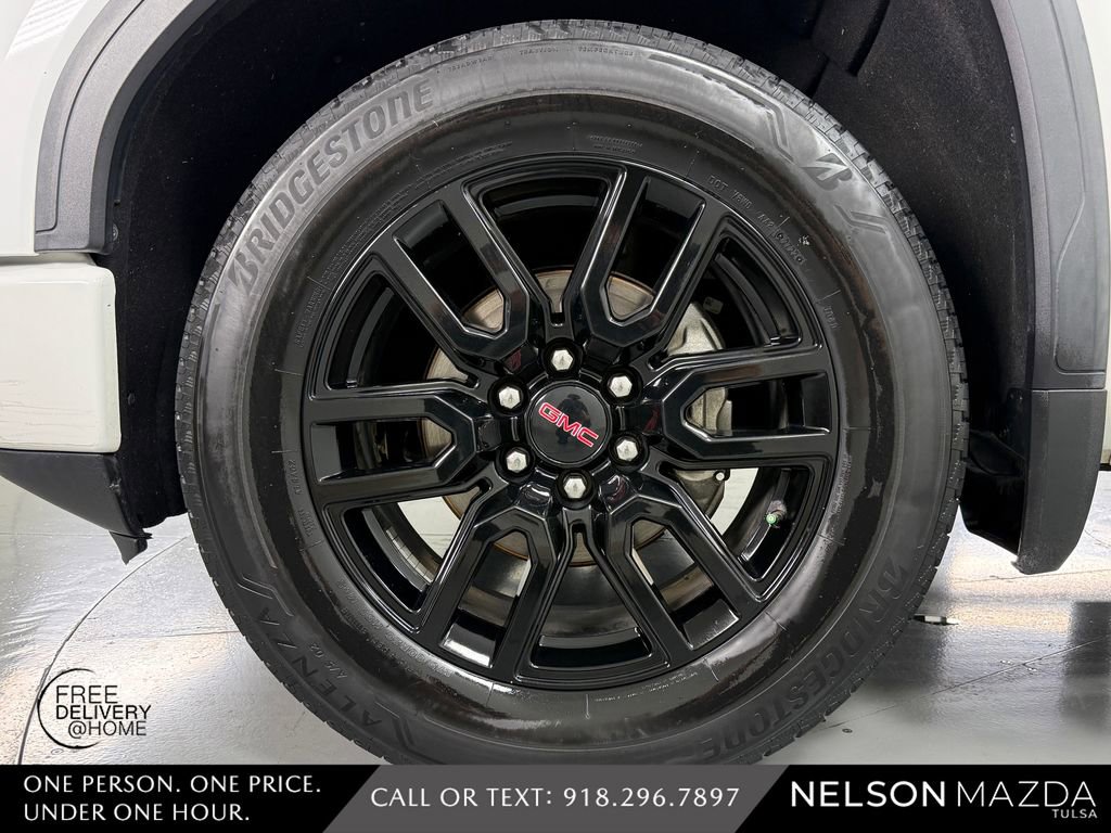 Used 2020 GMC Sierra 1500 Elevation w/ Elevation Value Package RWD image 13