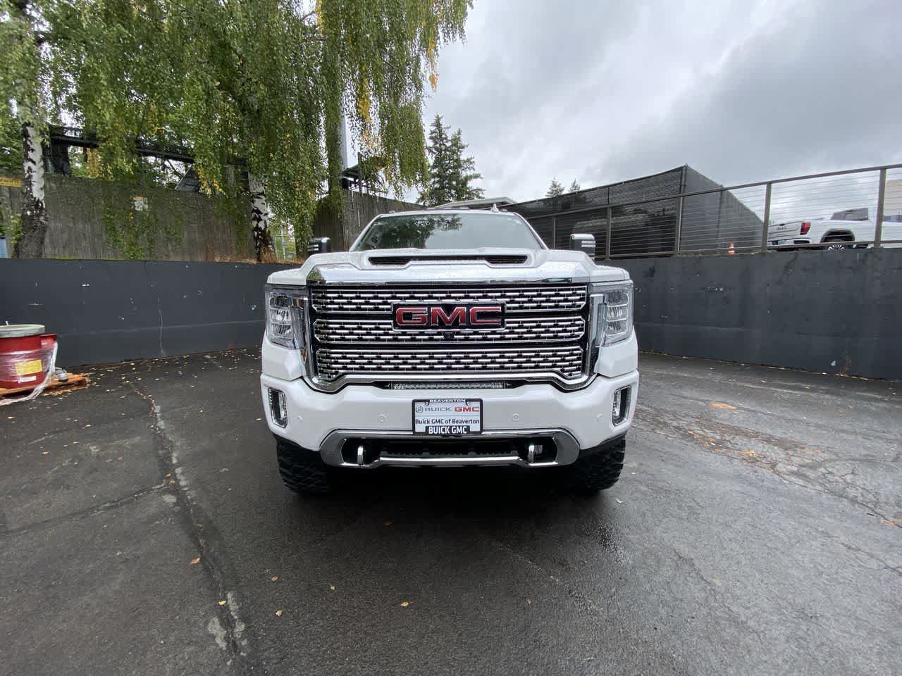 Used 2021 GMC Sierra 3500 Denali w/ Denali Ultimate Package AWD/4WD image 9