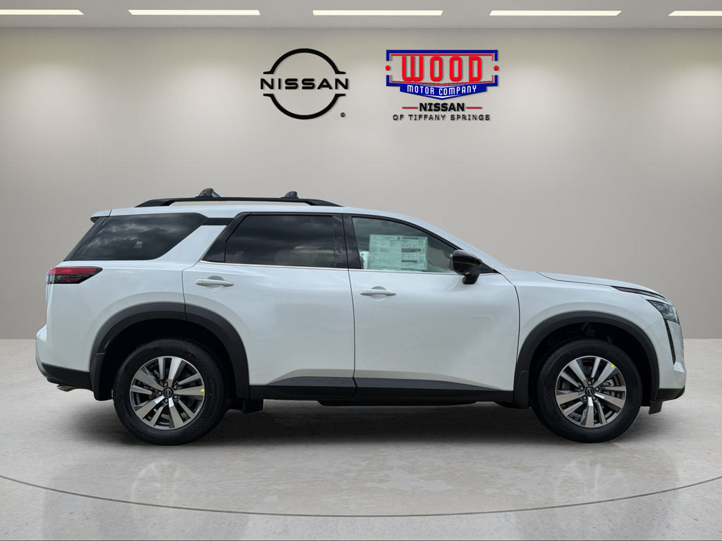 New 2026 Nissan Pathfinder SL AWD/4WD image 2