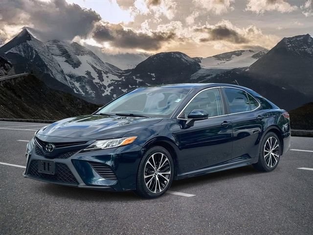 Used 2018 Toyota Camry SE