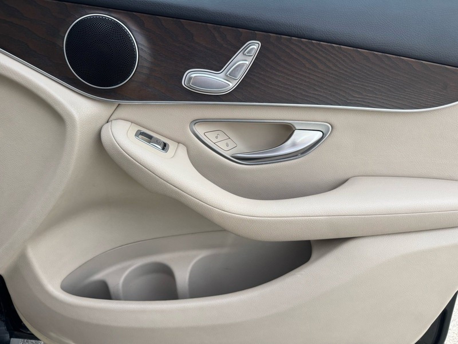 Used 2018 Mercedes-Benz GLC 300 image 21