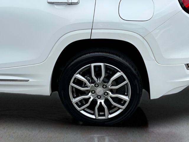 Used 2023 GMC Terrain Denali image 16