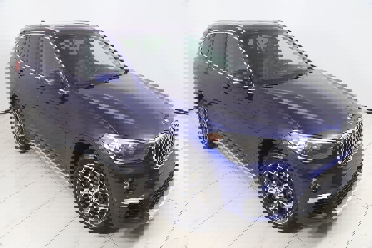 Used 2019 BMW X1 xDrive28i w/ Convenience Package image 16