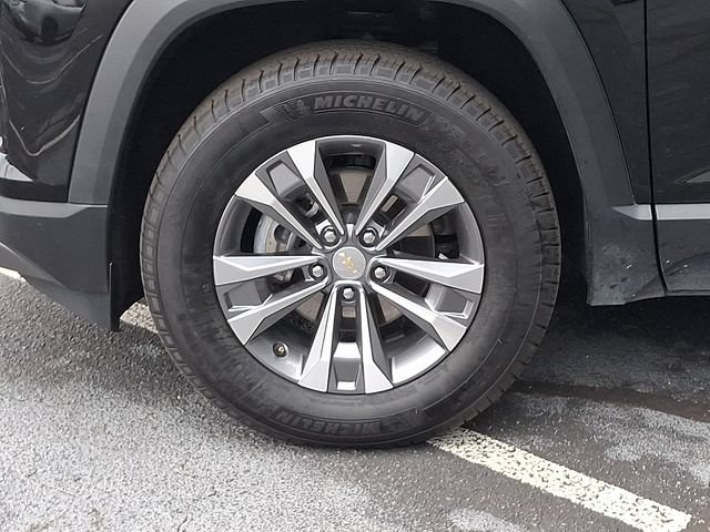 Used 2025 Chevrolet Equinox LT AWD/4WD image 8