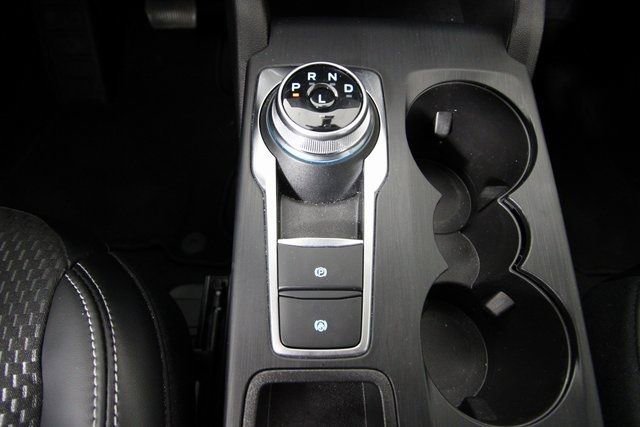 Used 2024 Ford Escape SE image 35