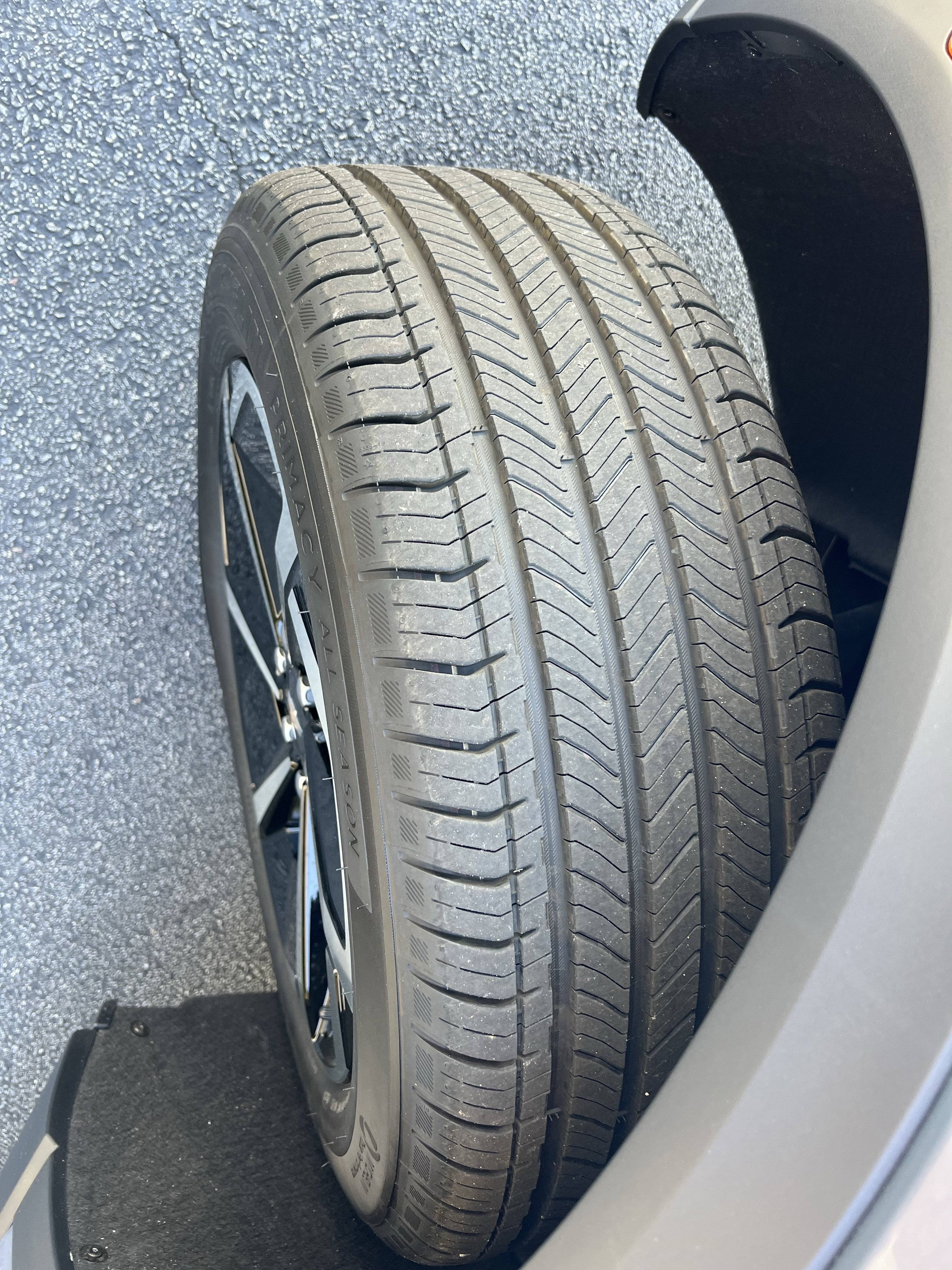 New 2026 Chevrolet Equinox EV LT AWD/4WD image 12