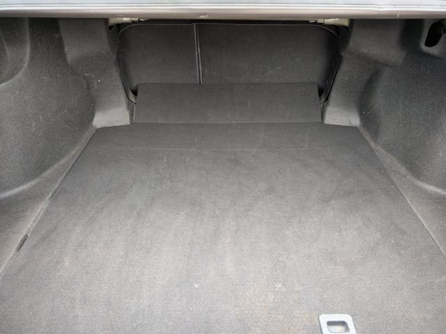 Used 2022 Toyota Camry SE FWD image 31