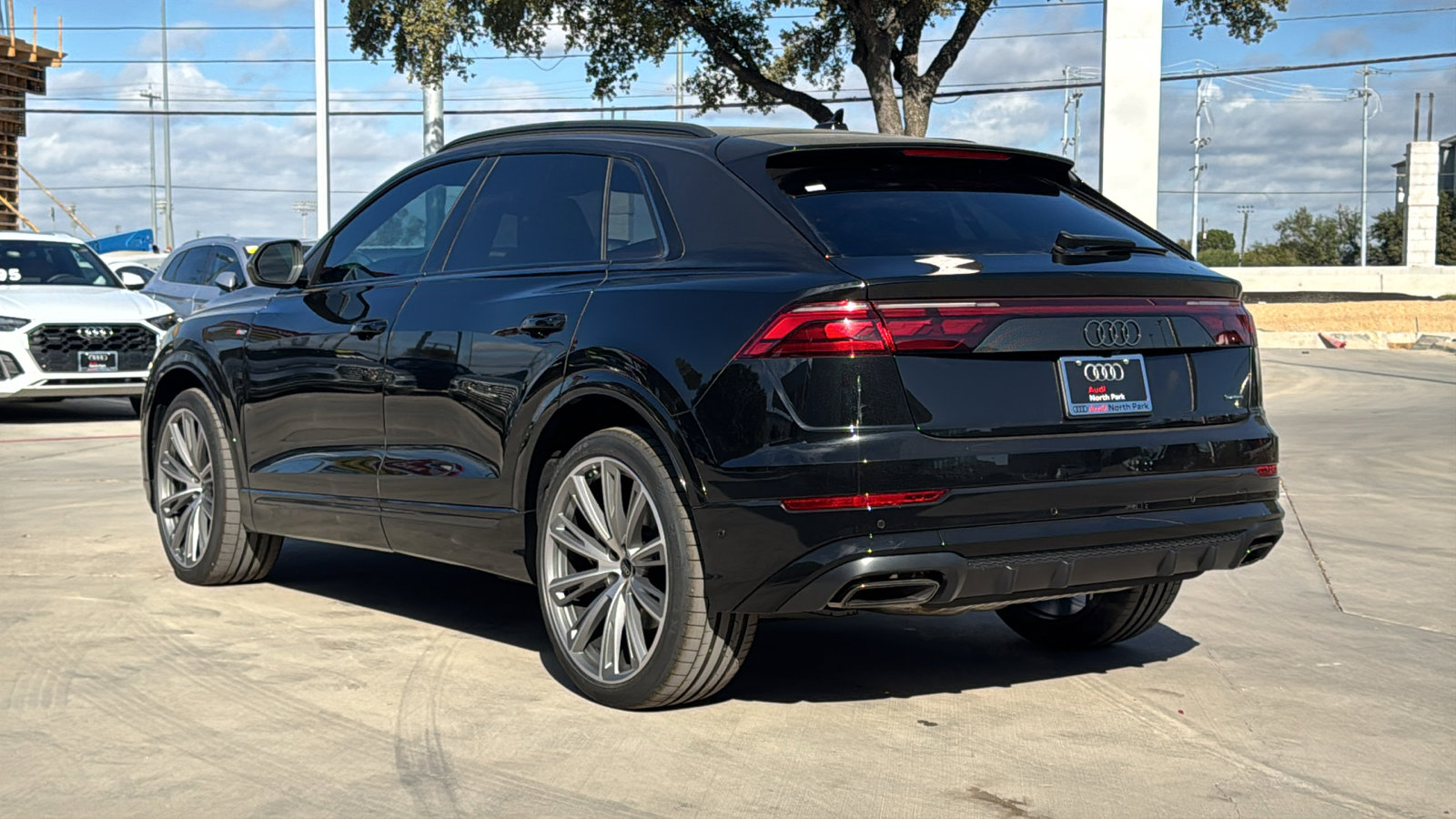 New 2026 Audi Q8 Prestige image 5