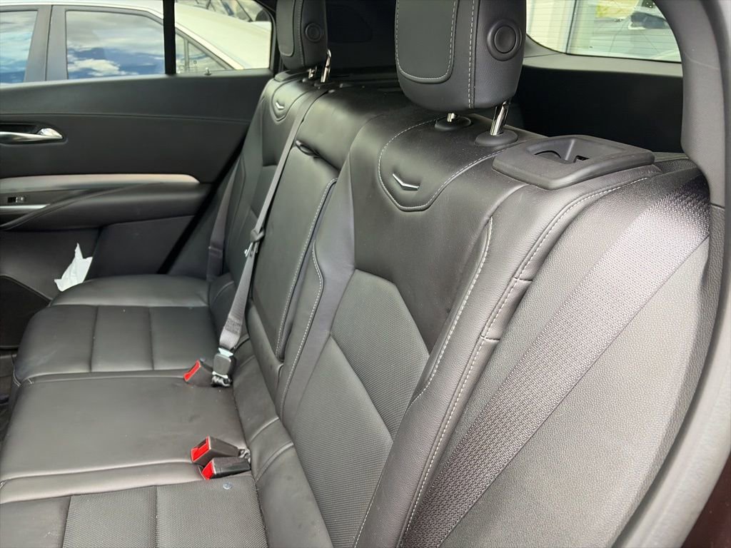 Used 2020 Cadillac XT4 Premium Luxury AWD/4WD image 13