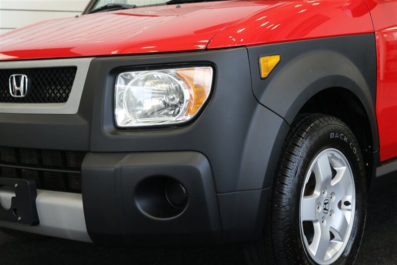 Used 2005 Honda Element EX image 12