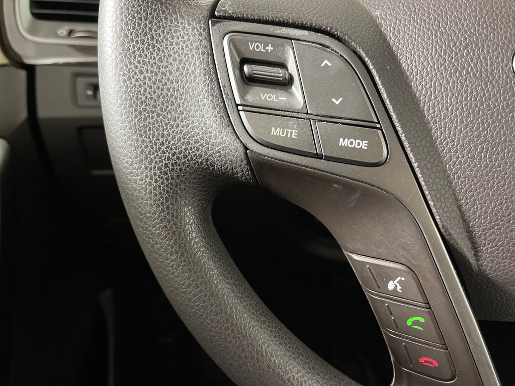 Used 2017 Hyundai Santa Fe Sport FWD image 28