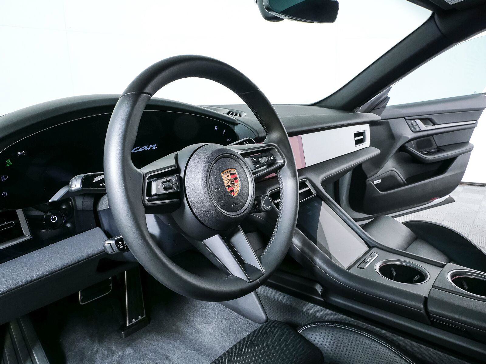 Certified 2025 Porsche Taycan AWD/4WD image 4