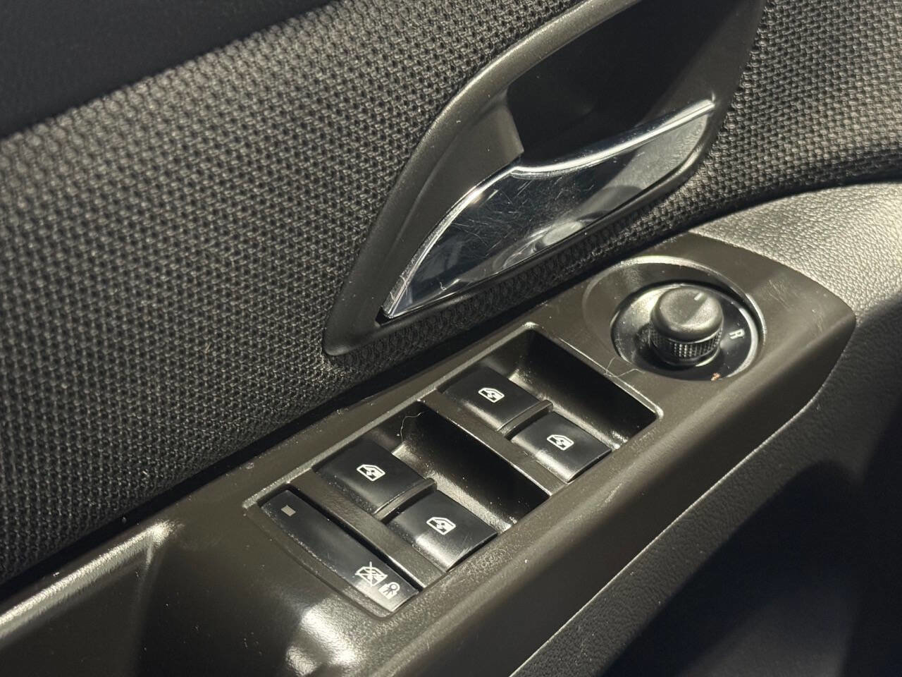 Used 2013 Chevrolet Cruze LT image 29