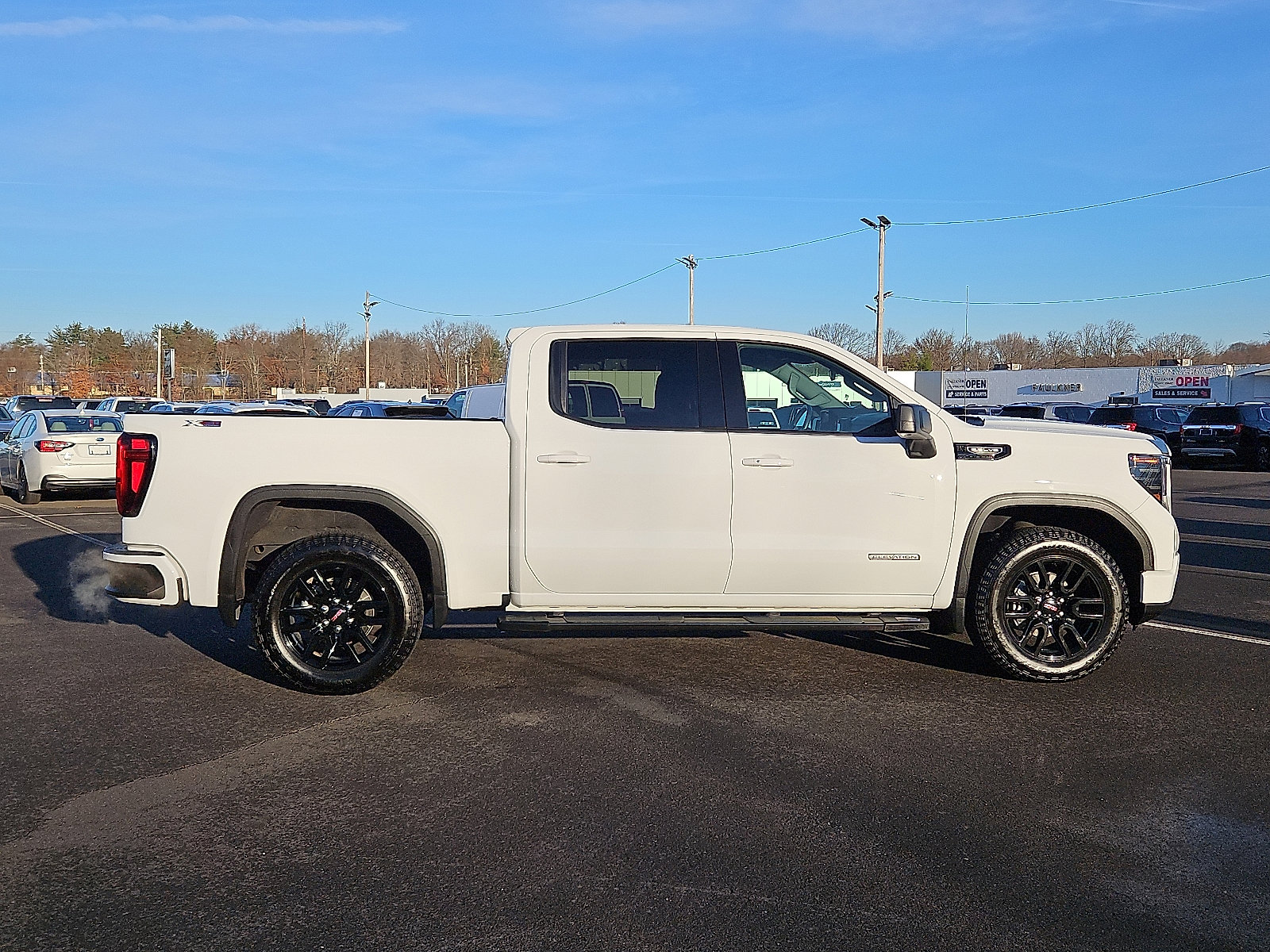 Certified 2024 GMC Sierra 1500 Elevation image 7