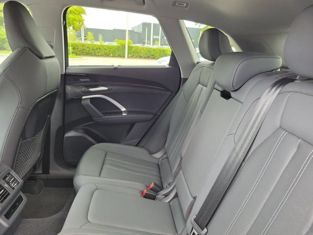 Certified 2025 Audi Q5 Premium Plus w/ Premium Plus AWD/4WD image 10