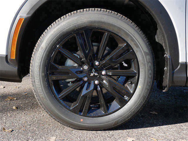 New 2026 Mitsubishi Eclipse Cross LE AWD/4WD image 3