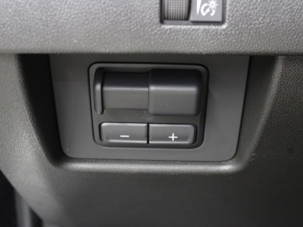 Used 2023 GMC Canyon Denali AWD/4WD image 60