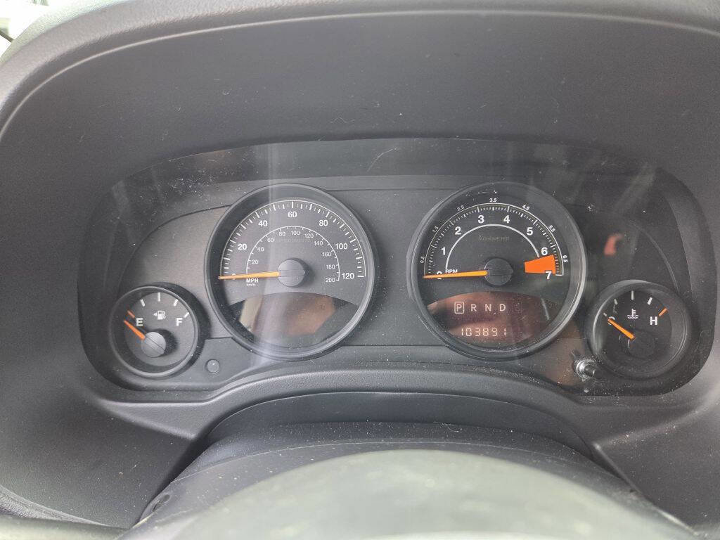 Used 2015 Jeep Patriot High Altitude image 16