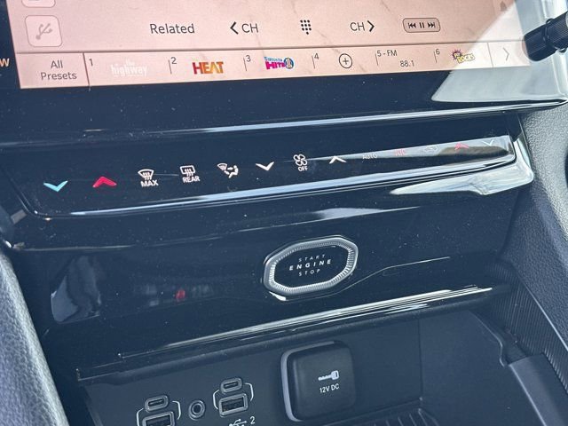 New 2026 Jeep Grand Cherokee Laredo image 30