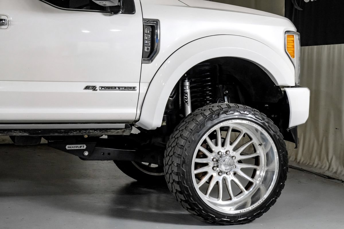 Used 2018 Ford F250 Platinum w/ Platinum Ultimate Package AWD/4WD image 7