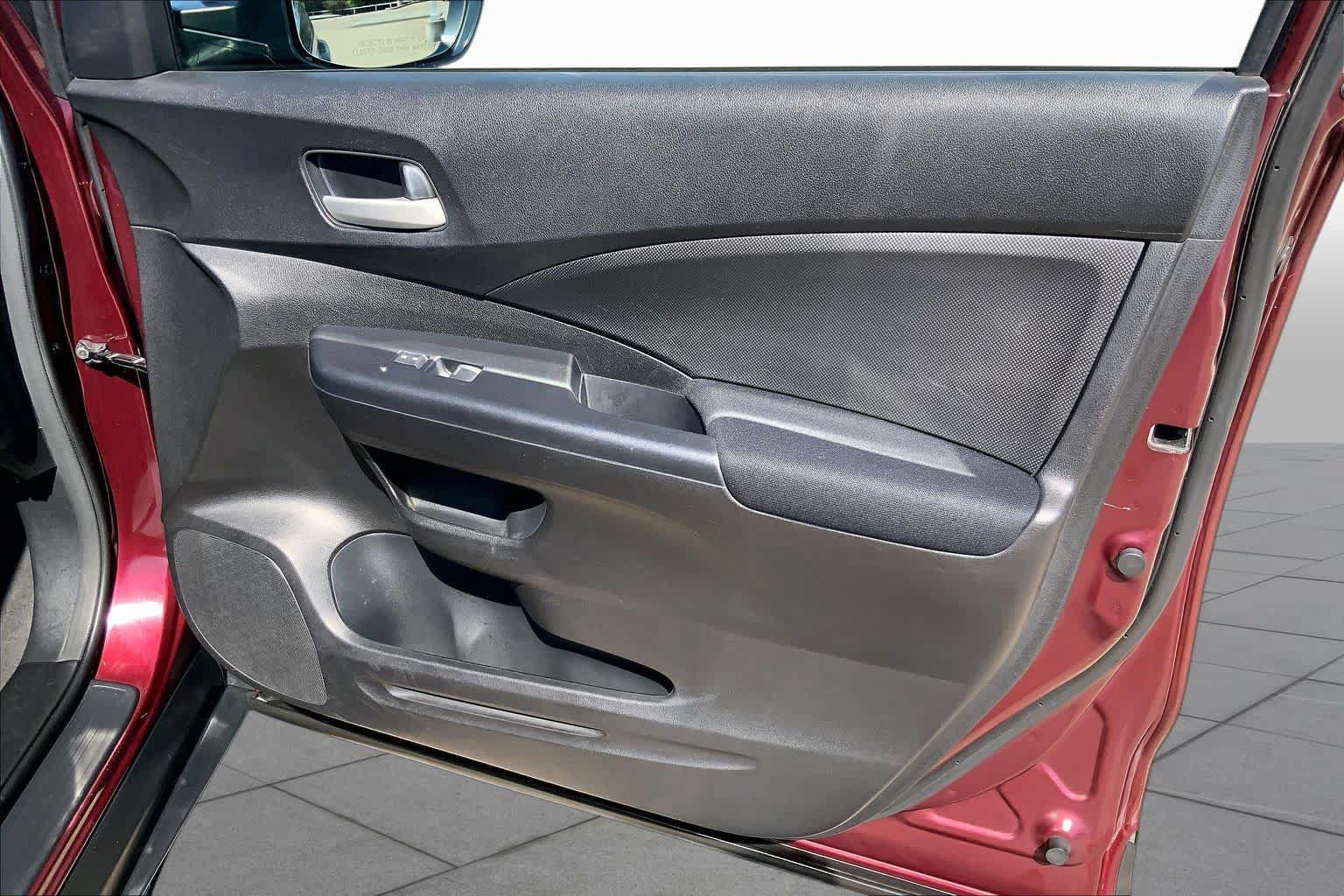 Used 2015 Honda CR-V LX image 23