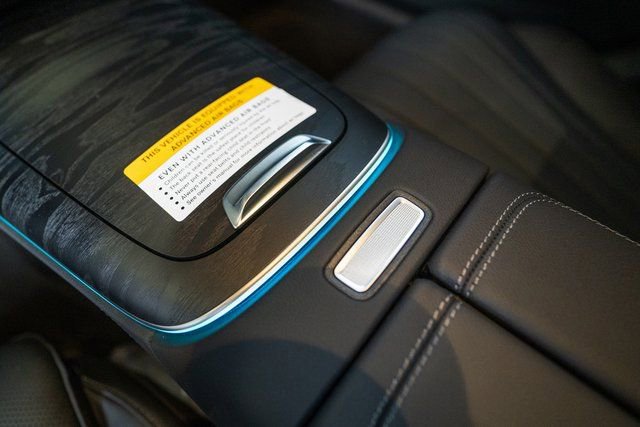 New 2026 Mercedes-Benz E 450 4MATIC Sedan image 23