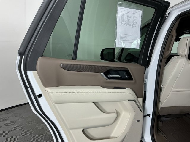 Used 2026 GMC Yukon Denali w/ Denali Reserve Package AWD/4WD image 28