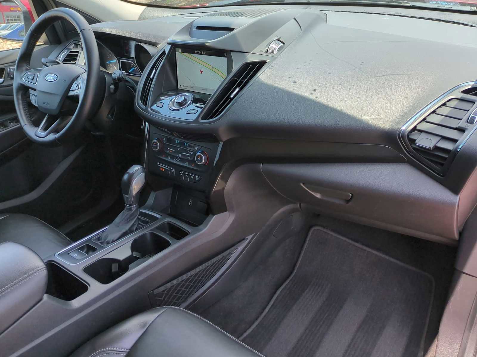 Used 2018 Ford Escape Titanium w/ Ford Safe & Smart Package FWD image 30