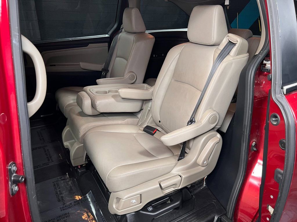 Used 2023 Honda Odyssey EX-L image 13