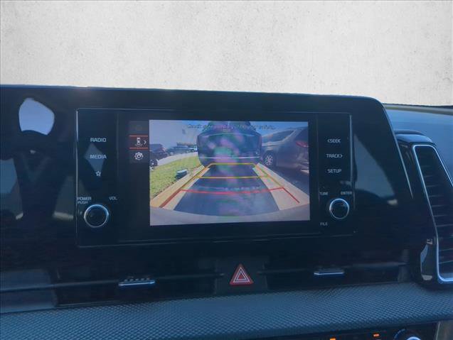 Used 2023 Kia Sportage LX image 8