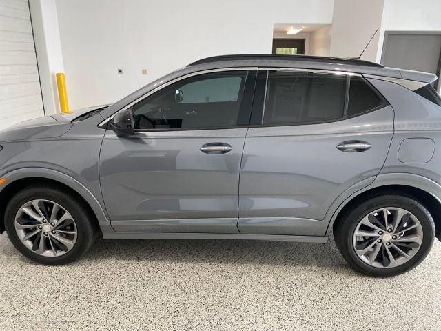 Used 2020 Buick Encore GX Essence w/ Experience Buick Package image 19