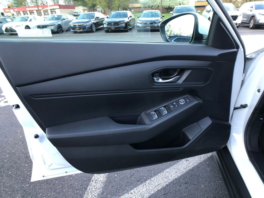 Certified 2023 Honda Accord LX image 16