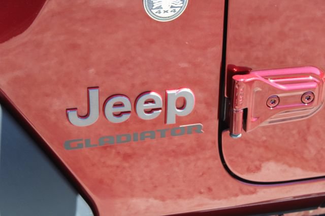 Used 2021 Jeep Gladiator Rubicon AWD/4WD image 8