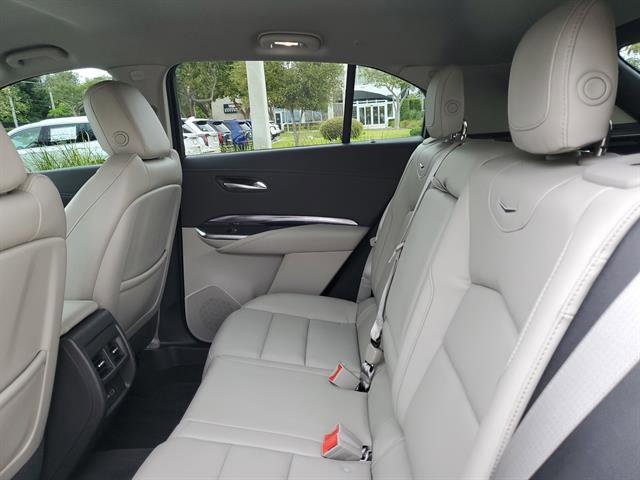 Used 2023 Cadillac XT4 Luxury image 33