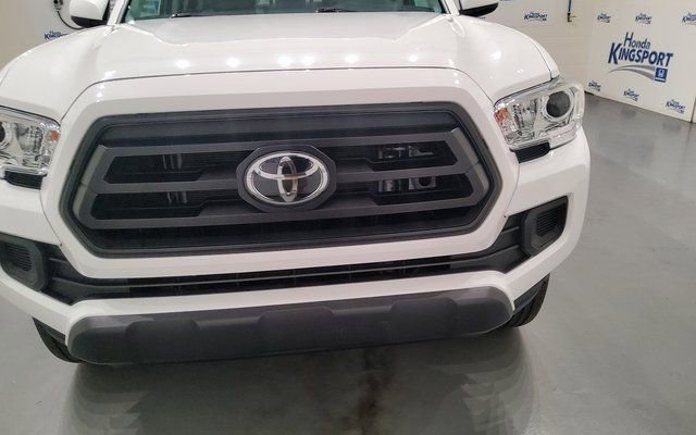 Used 2023 Toyota Tacoma SR image 8