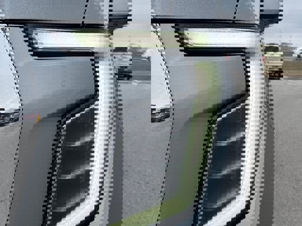 New 2026 GMC Yukon Elevation w/ Elevation Premium Package image 10