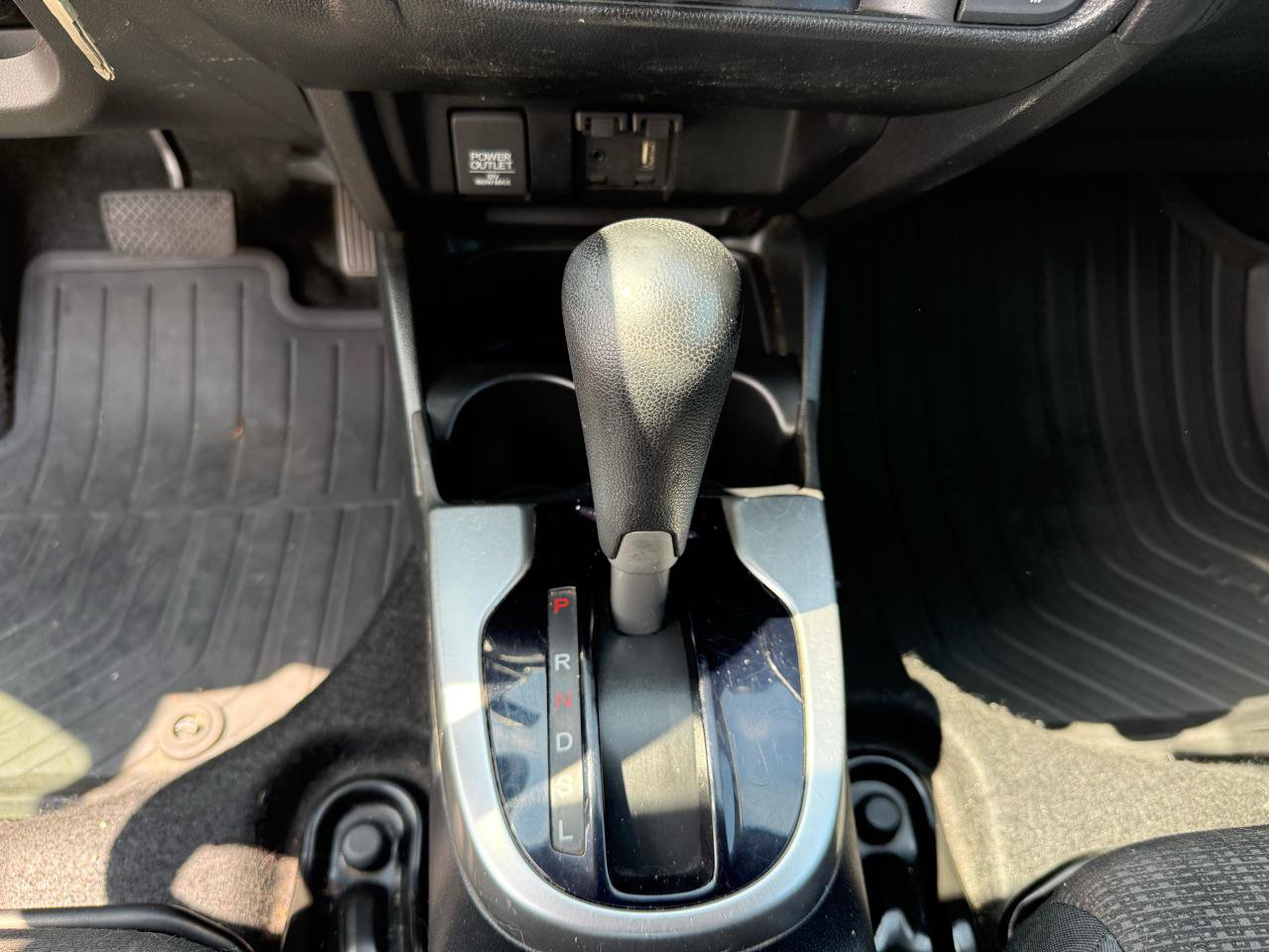 Used 2015 Honda Fit LX image 21