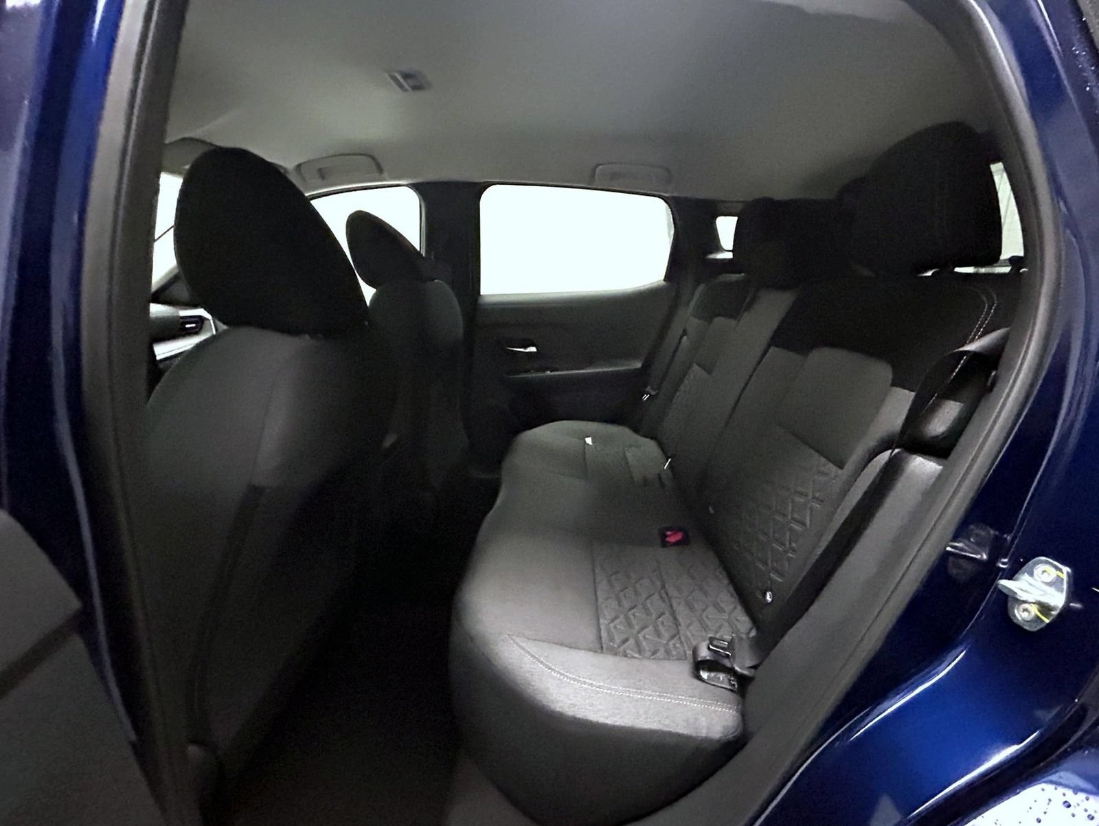 New 2027 Nissan Kicks SV AWD/4WD image 19