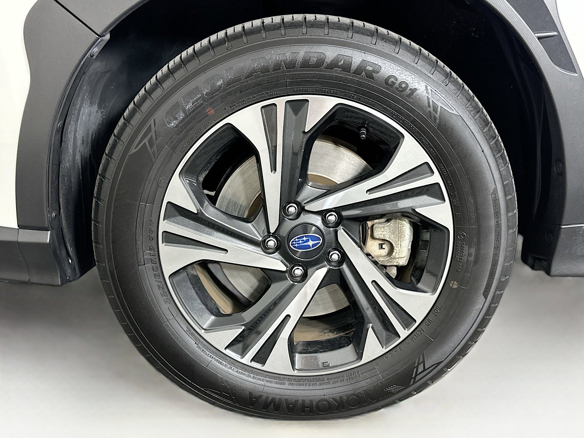 Used 2024 Subaru Crosstrek 2.0i Premium image 11