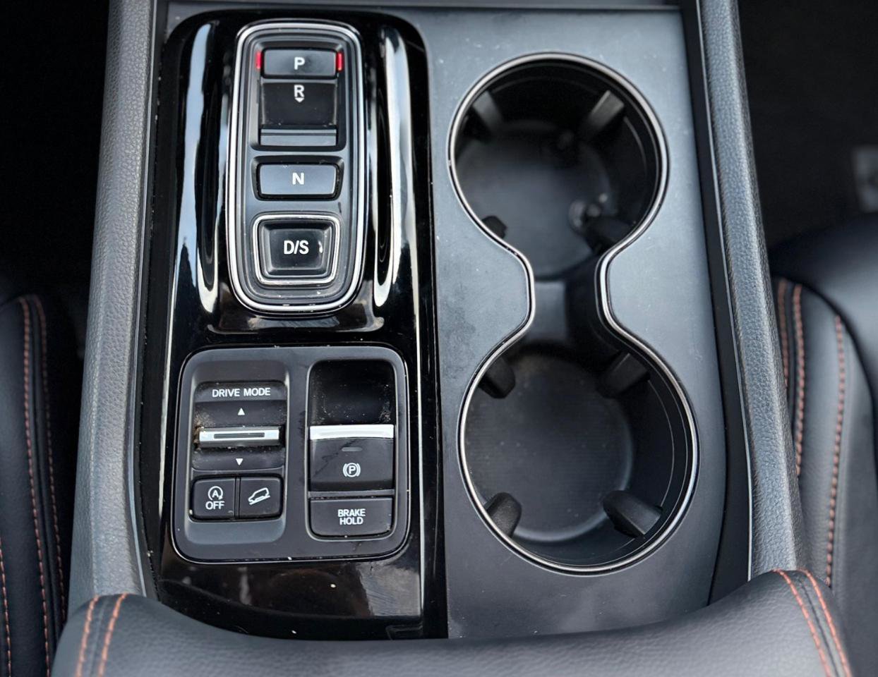 Used 2025 Honda Pilot TrailSport image 12