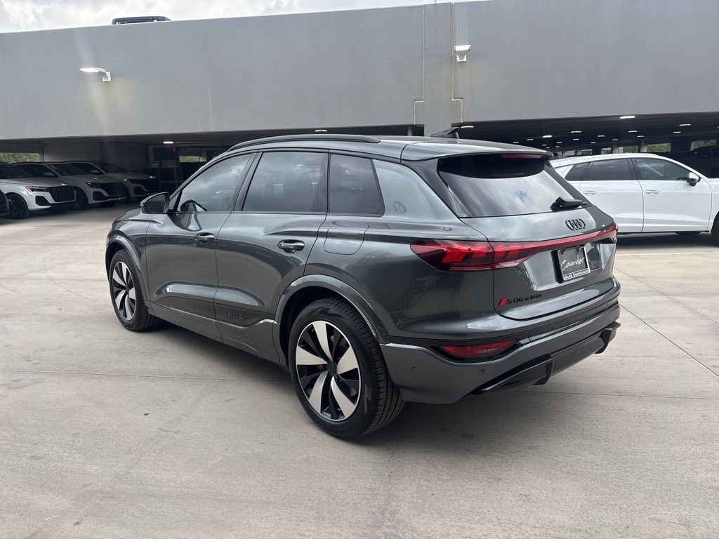 New 2027 Audi SQ6 e-tron Prestige AWD/4WD image 8