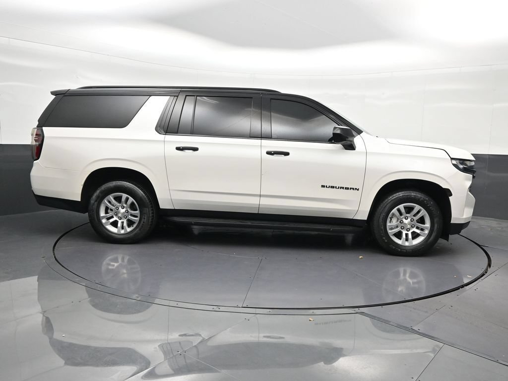 Used 2021 Chevrolet Suburban LS RWD image 7