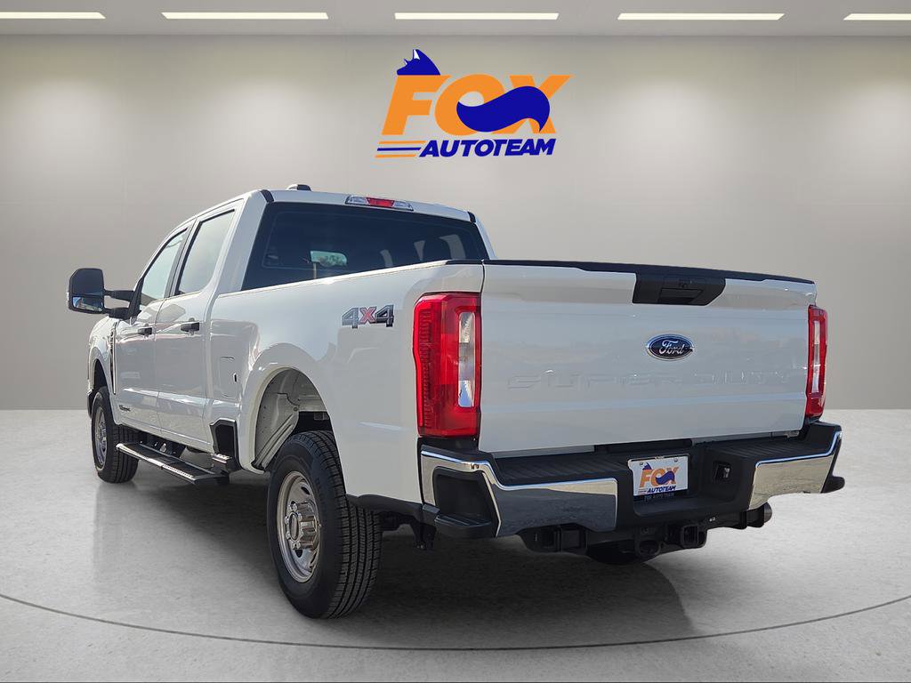 Used 2025 Ford F250 XL w/ XL Chrome Package AWD/4WD image 3